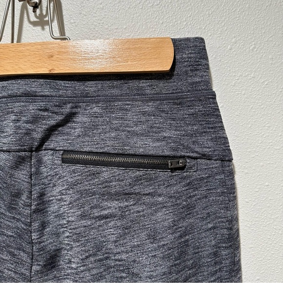 Athleta Metro Street Heathered Grey Jogger - Picture 5 of 12